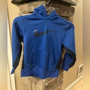 Boy’s Nike sweatshirt small